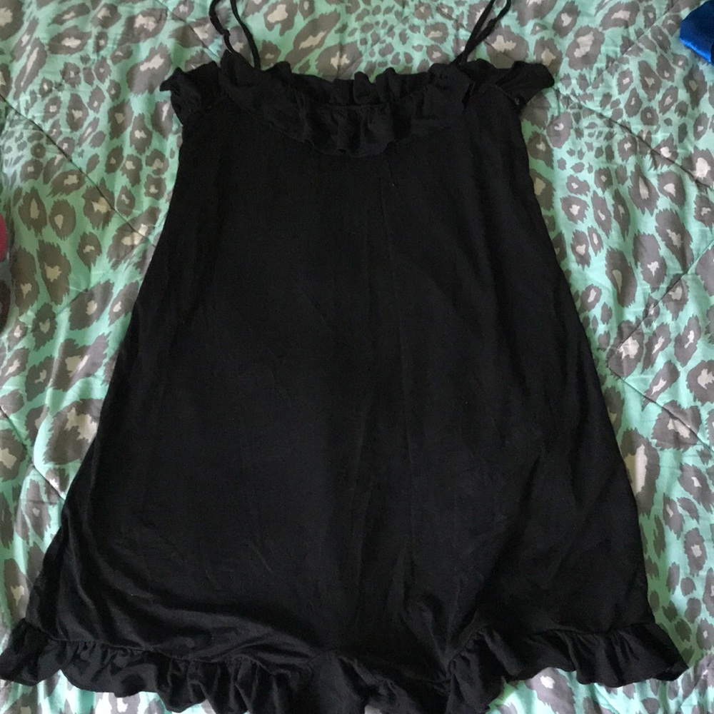 GAPBody XS sleep ruffled romper EUC